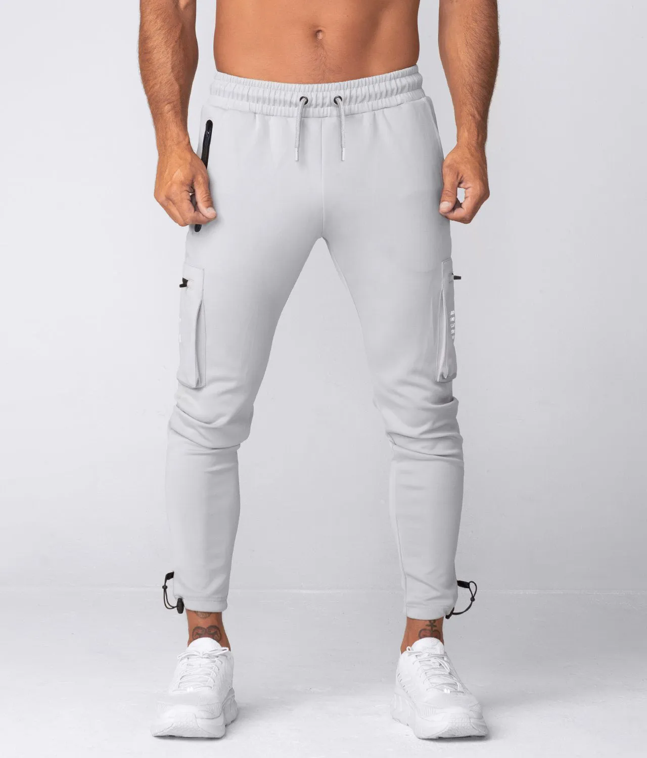 8700 . Momentum Regular-Fit Jogger - Grey