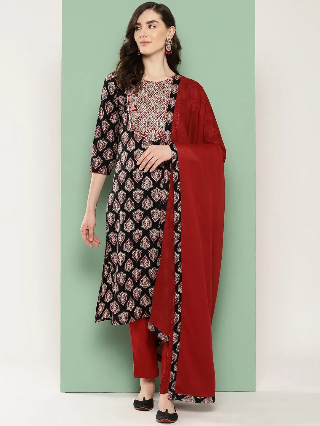 Black Ethnic Motifs Regular Pure Cotton Kurta With Trousers & With Dupatta Set