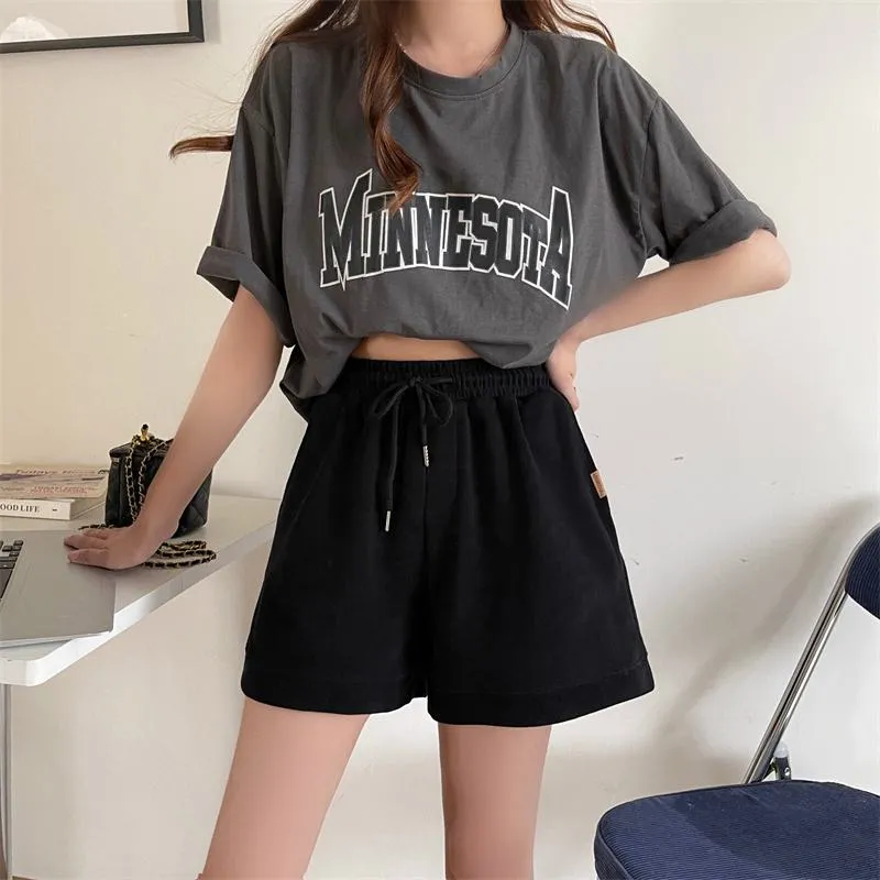 Casual Loose Fit Cotton Pocket Wide-Leg Elastic Shorts