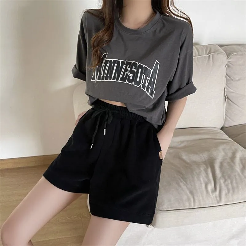 Casual Loose Fit Cotton Pocket Wide-Leg Elastic Shorts