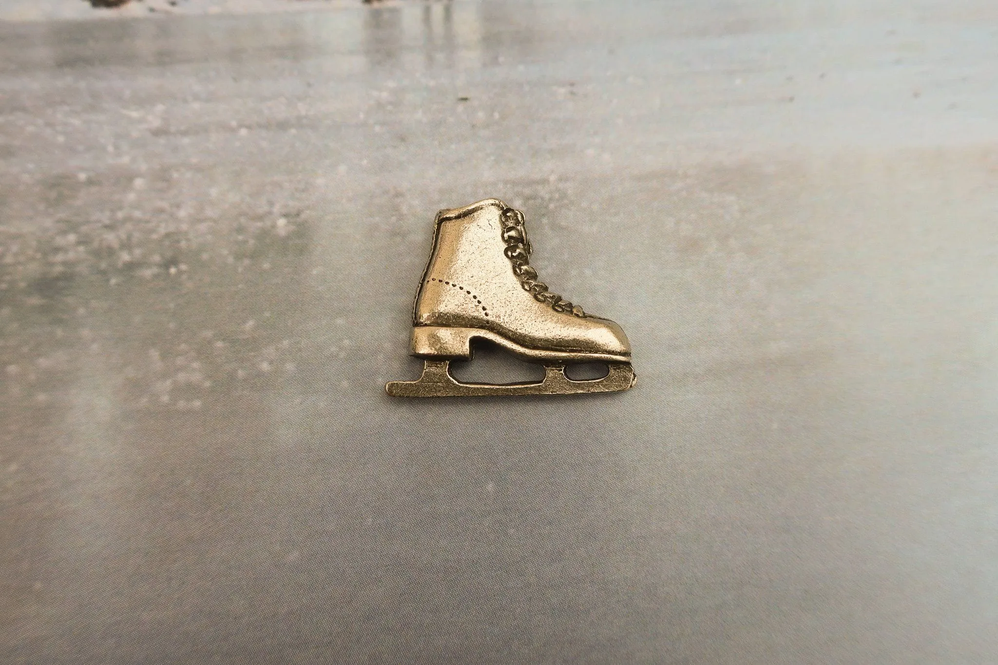 Figure Skate Lapel Pin