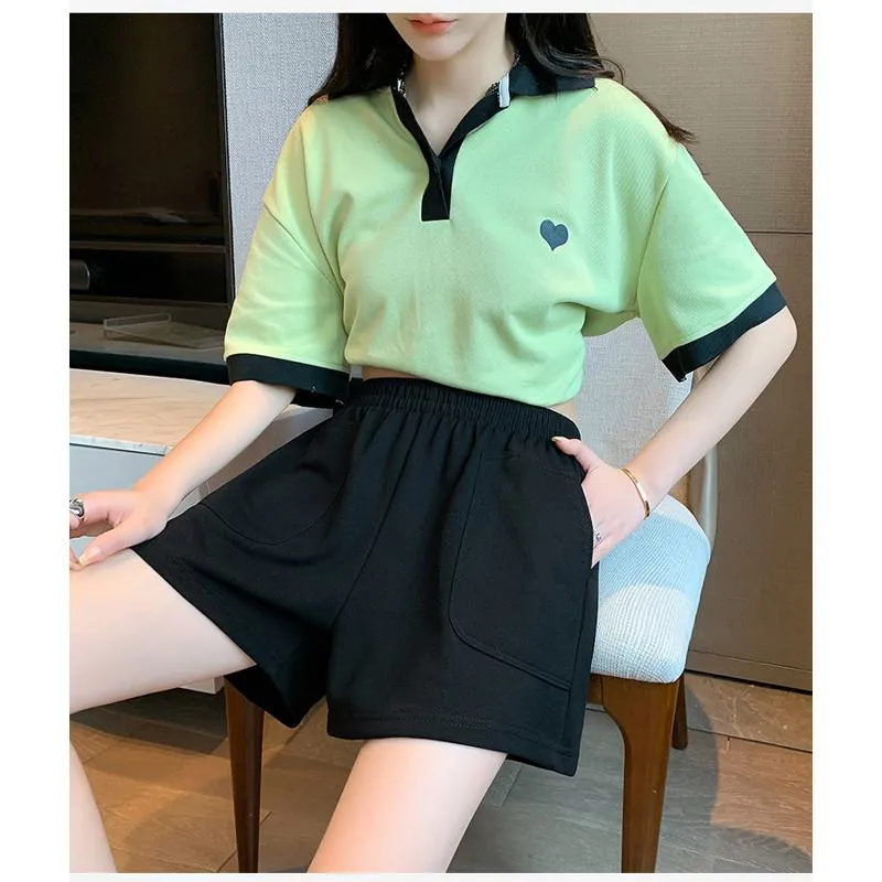 Loose-Fit Casual High-Waisted Sports Chic Worn Outside Running Shorts