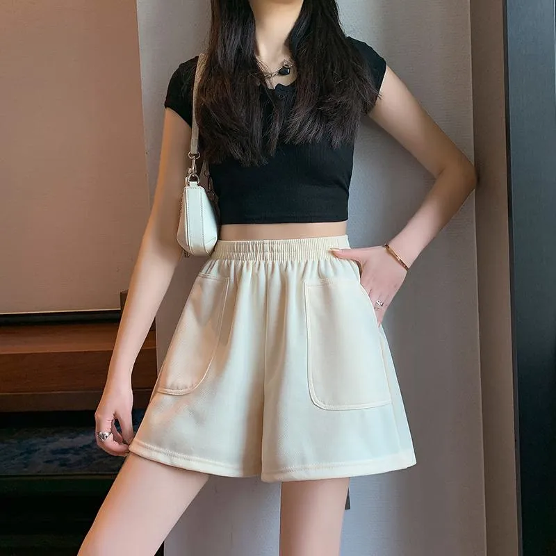 Loose-Fit Casual High-Waisted Sports Chic Worn Outside Running Shorts