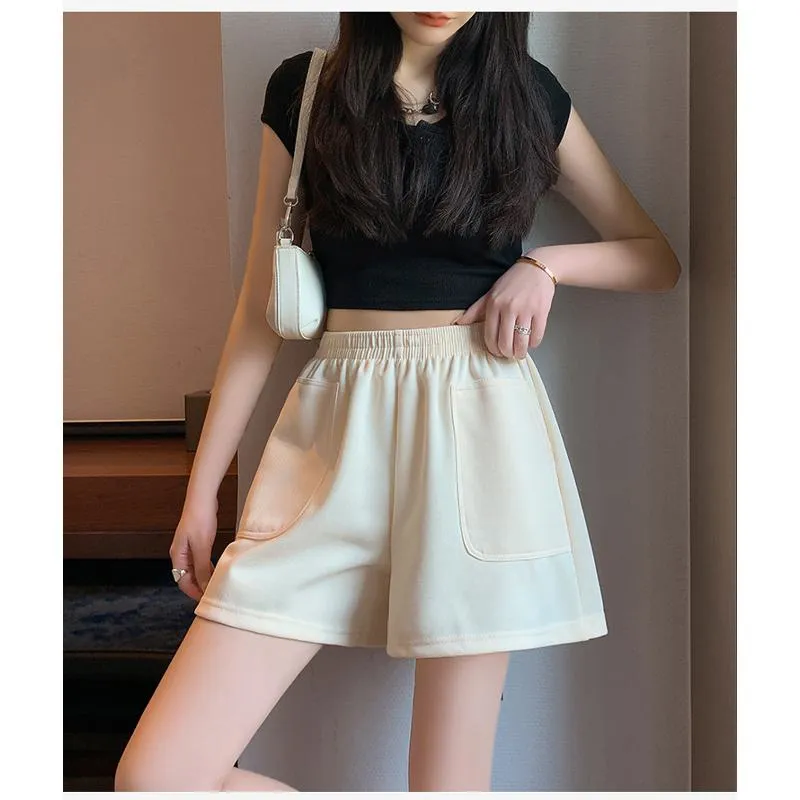 Loose-Fit Casual High-Waisted Sports Chic Worn Outside Running Shorts