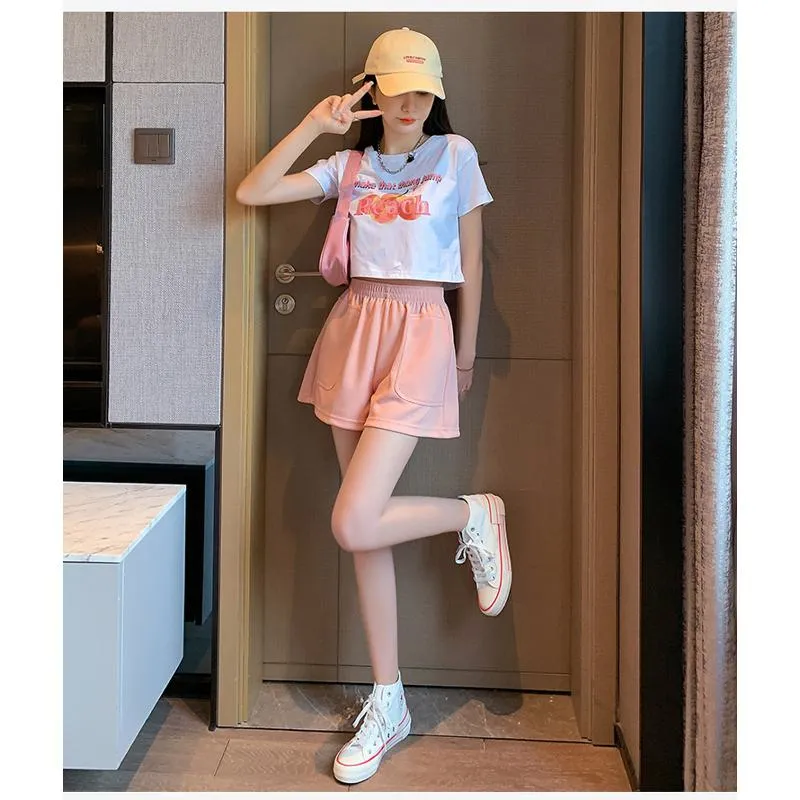 Loose-Fit Casual High-Waisted Sports Chic Worn Outside Running Shorts