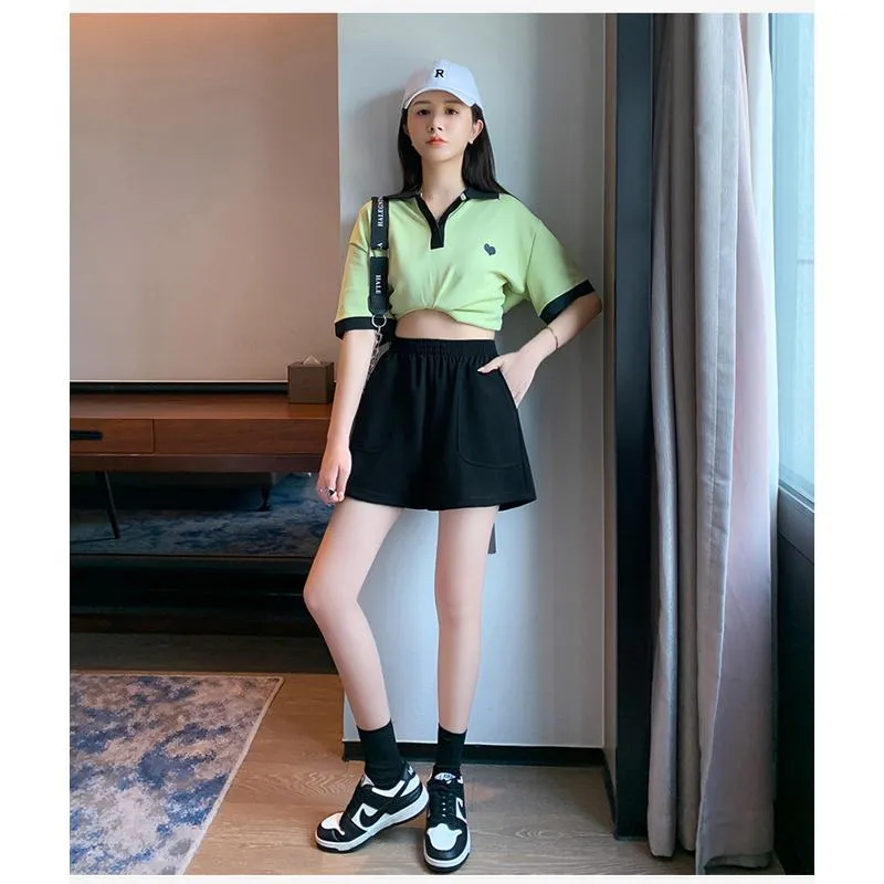 Loose-Fit Casual High-Waisted Sports Chic Worn Outside Running Shorts