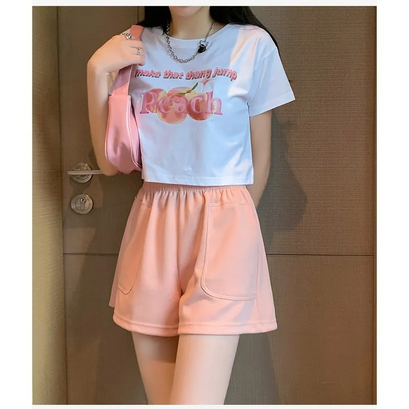 Loose-Fit Casual High-Waisted Sports Chic Worn Outside Running Shorts