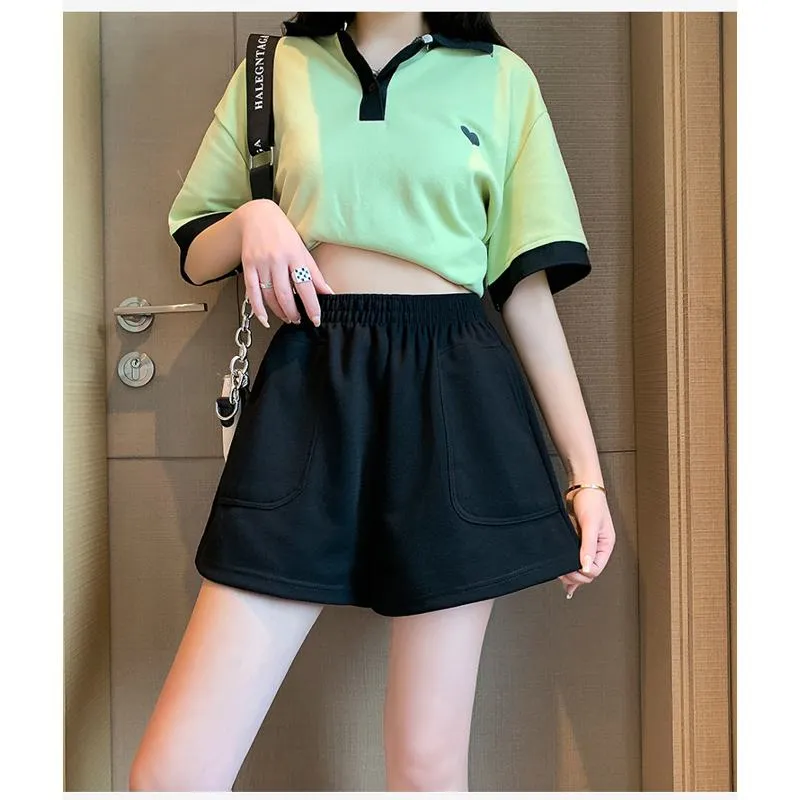 Loose-Fit Casual High-Waisted Sports Chic Worn Outside Running Shorts