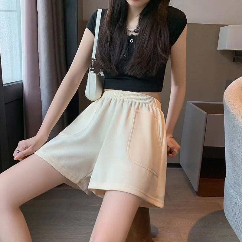 Loose-Fit Casual High-Waisted Sports Chic Worn Outside Running Shorts