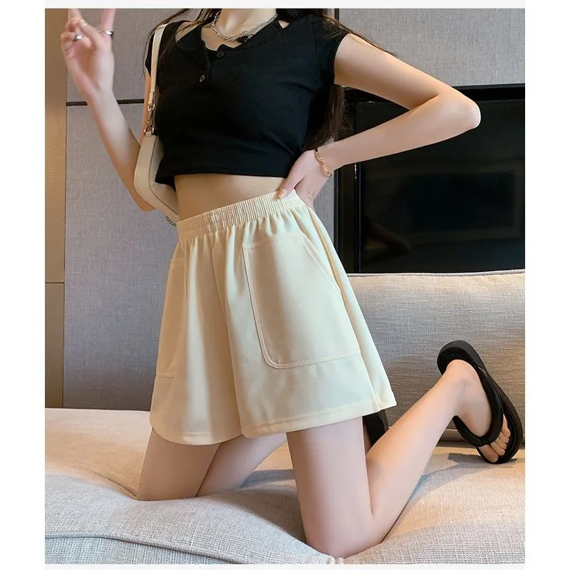 Loose-Fit Casual High-Waisted Sports Chic Worn Outside Running Shorts