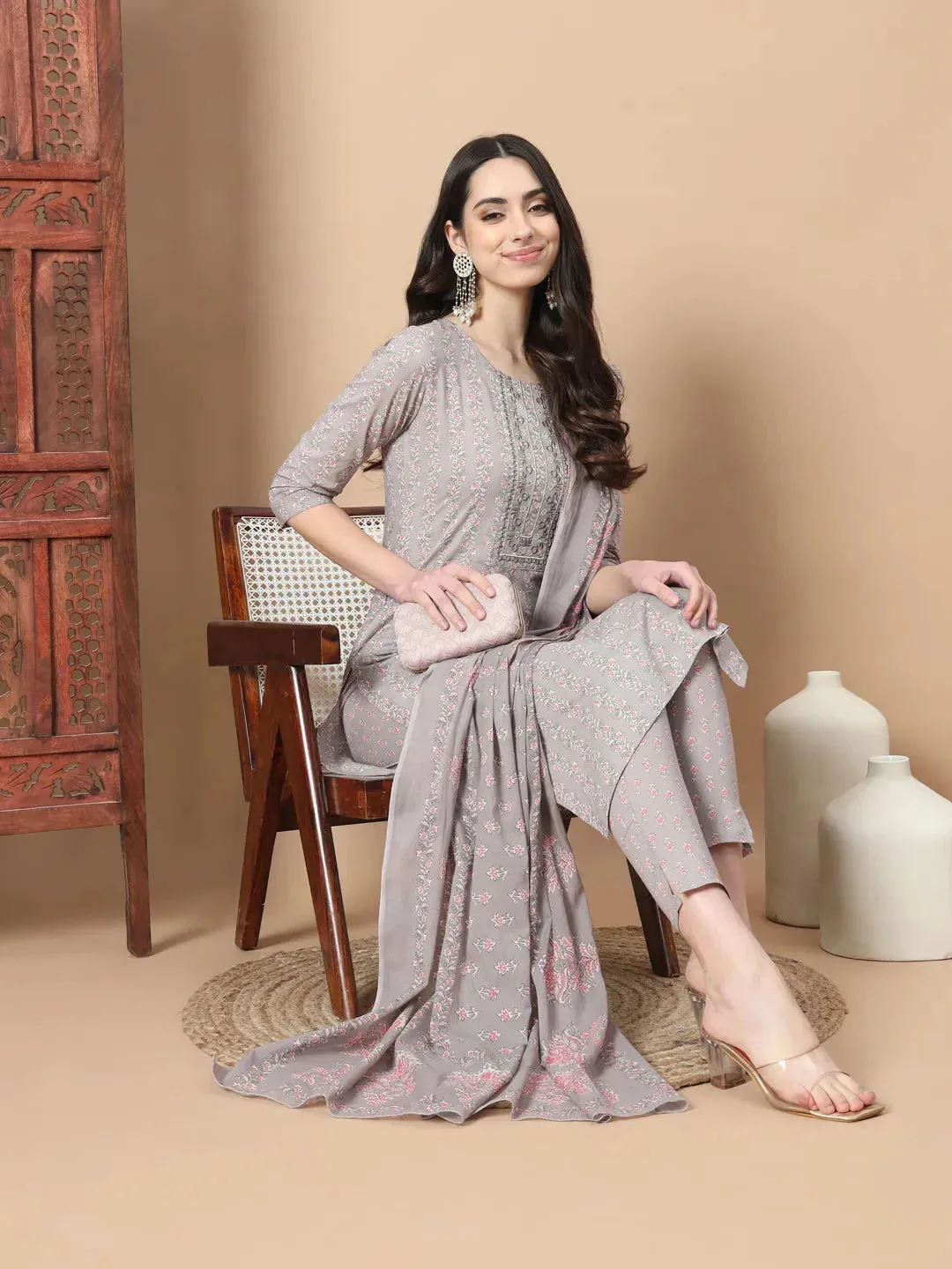 Mauve Ethnic Motifs,Thread_Work Straight Kurta Trouser And Dupatta Set