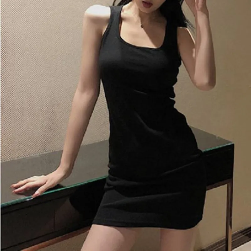 Slim-Fit Light Elastic Petite Hip-Hugging Dress