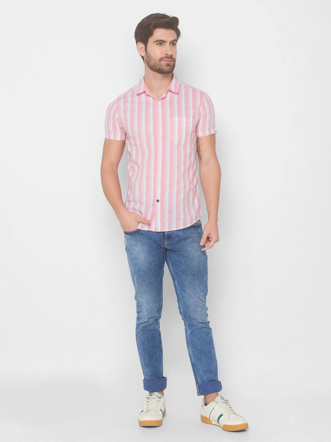 Spykar Men Peach Pink Cotton Shirts (Slim)