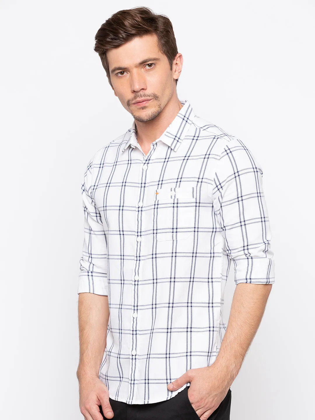 Spykar Men White Checked Slim Fit Casual Shirt