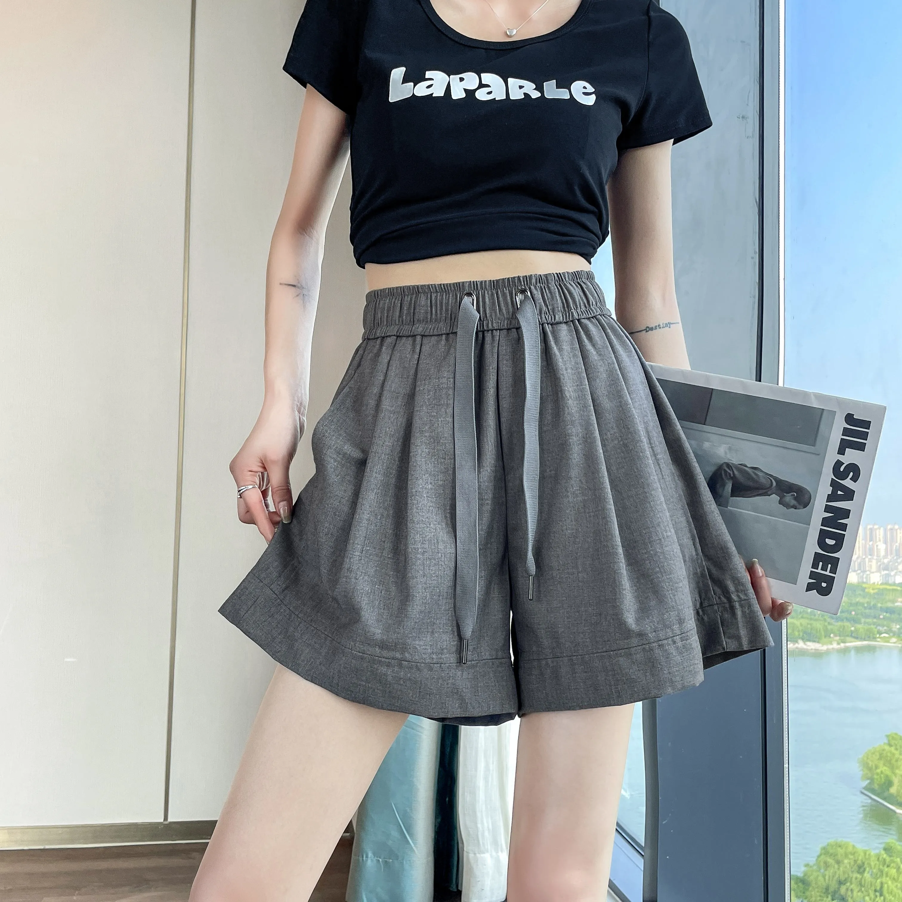 Thin Wide-Leg High-Waisted Loose-Fit Silky Drawstring Waist Sports Shorts