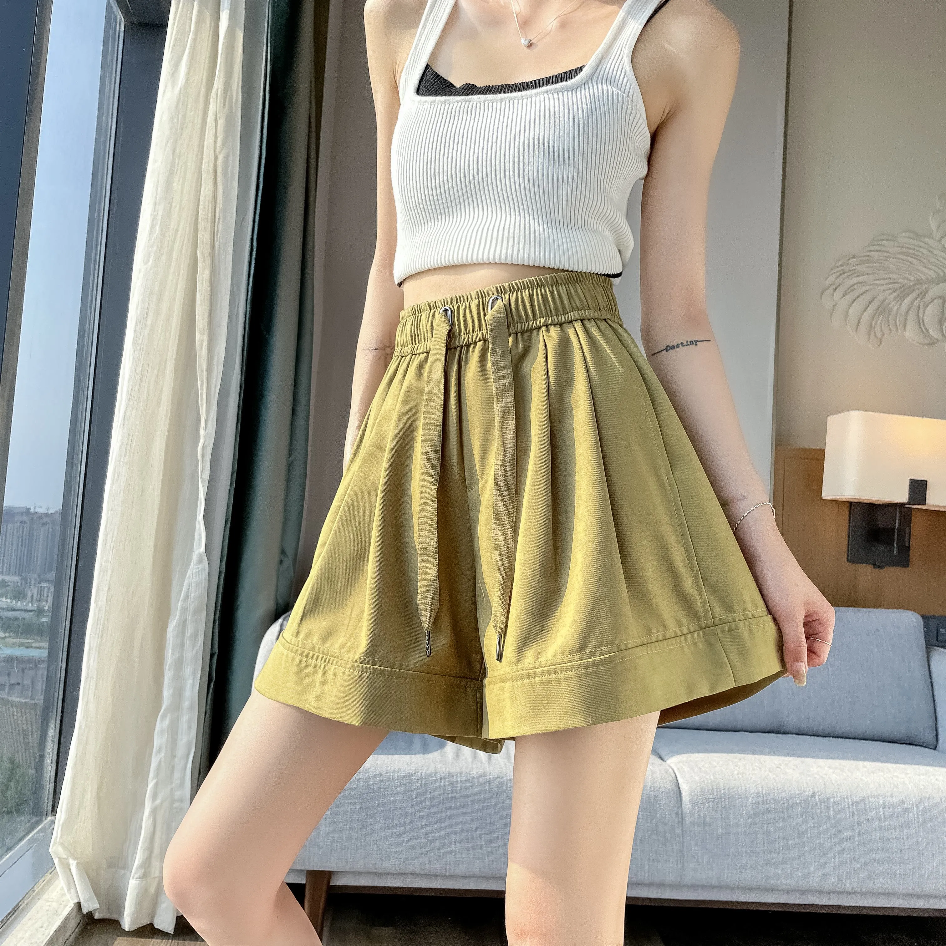 Thin Wide-Leg High-Waisted Loose-Fit Silky Drawstring Waist Sports Shorts