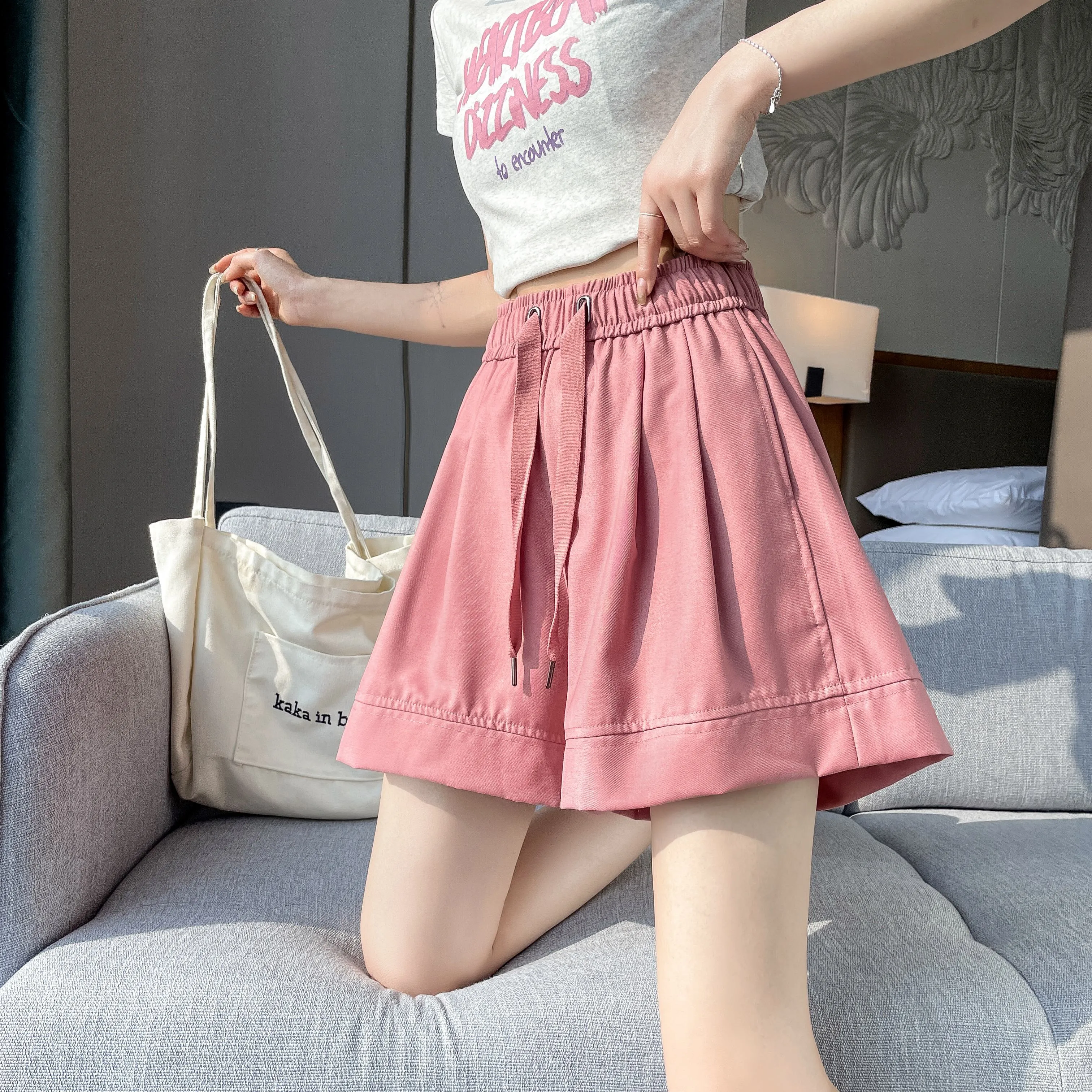 Thin Wide-Leg High-Waisted Loose-Fit Silky Drawstring Waist Sports Shorts