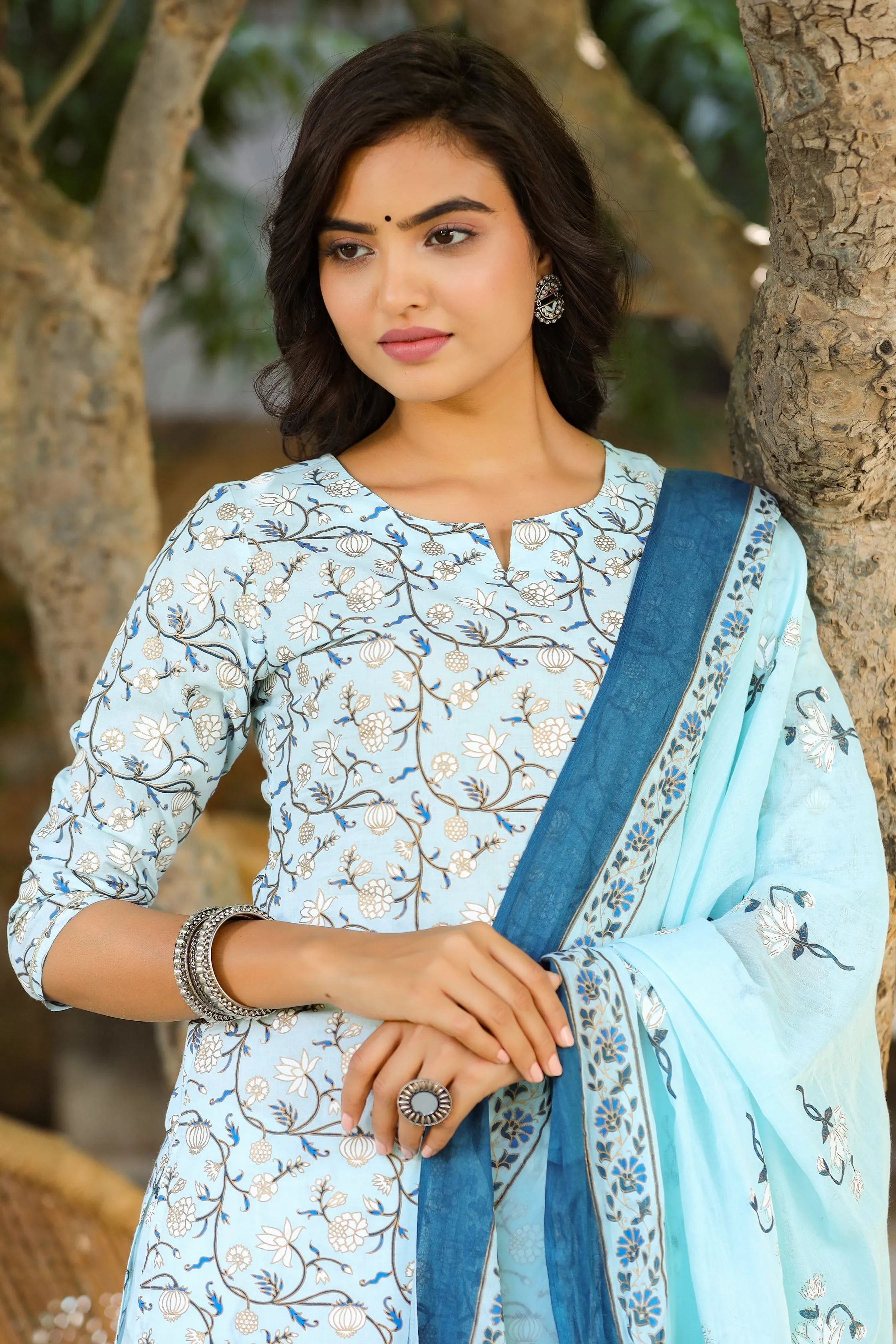 Women Blue & Offwhite Printed Dupatta Set