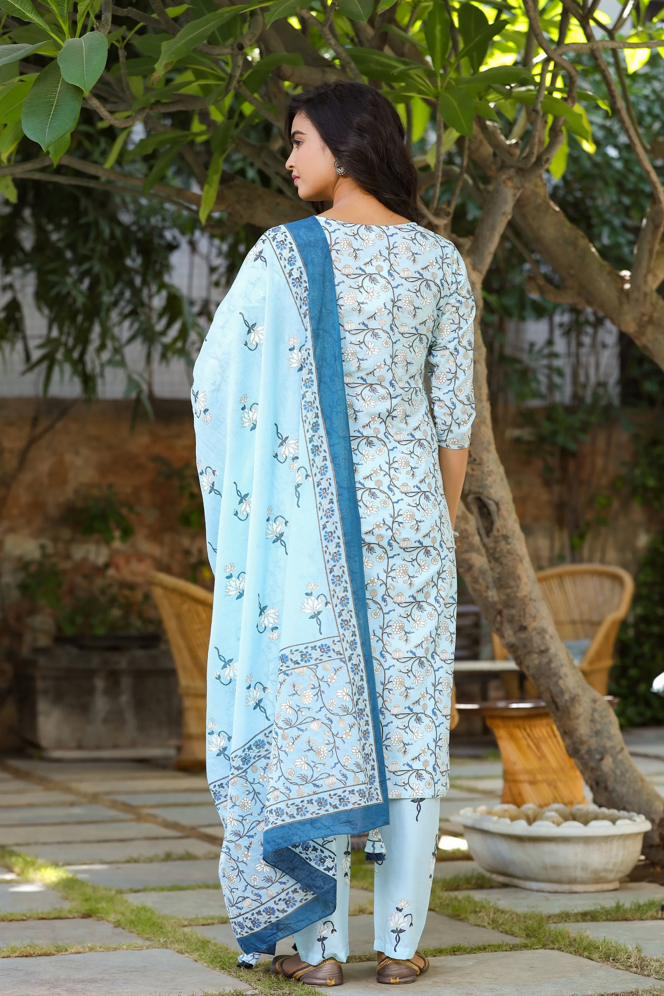 Women Blue & Offwhite Printed Dupatta Set