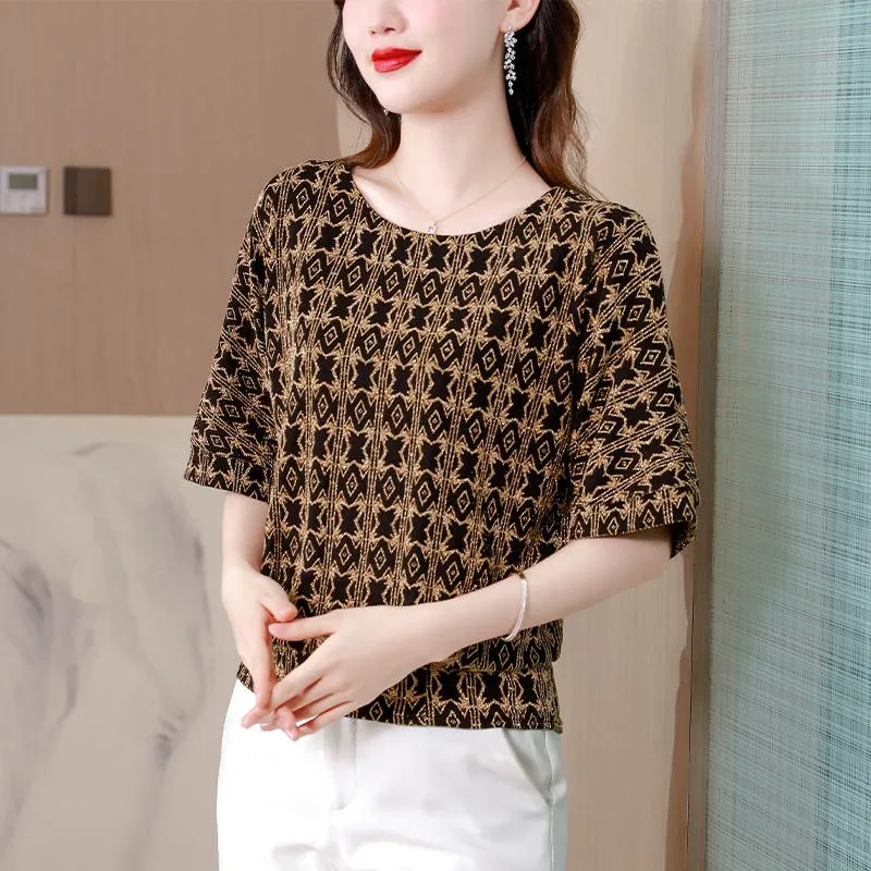 Women's T-Shirt Round Neck Pattern Soft Silky Short Sleeve Tee